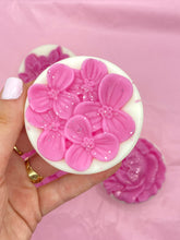 Load image into Gallery viewer, Flower Melt Cups