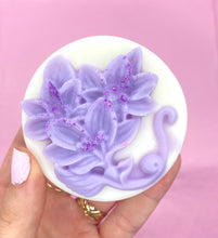 Load image into Gallery viewer, Flower Melt Cups