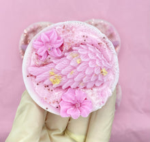 Load image into Gallery viewer, Angel Wing Wax Melt Cup