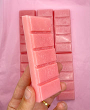 Load image into Gallery viewer, Peony & Blush Suede Snap Bar