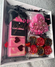 Load image into Gallery viewer, Valentines/Galentines Wax Melt Gift Box