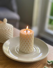 Load image into Gallery viewer, Diamond Pillar Candle