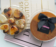 Load image into Gallery viewer, Chocolate Orange Heart Clamshell