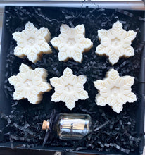 Load image into Gallery viewer, Snowflake Candles