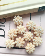 Load image into Gallery viewer, White Chocolate Christmas Cookie Mini Snow Flakes