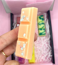 Load image into Gallery viewer, The Summer Drinks Sample Collection