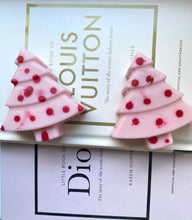 Load image into Gallery viewer, Winter Honeysuckle & Elderflower Christmas Trees