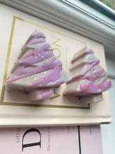 Load image into Gallery viewer, Cedarwood & Jasmine Christmas Trees