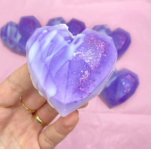 Load image into Gallery viewer, Geo Heart