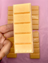 Load image into Gallery viewer, Wild Fig & Cassis Snap Bar