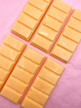 Load image into Gallery viewer, Wild Fig & Cassis Snap Bar