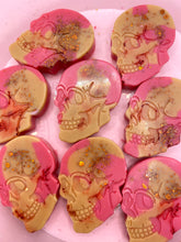 Load image into Gallery viewer, Skull Pouch