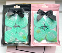 Load image into Gallery viewer, WAXIDENT - Christmas Tree Christmas Baubles