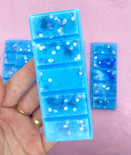 Load image into Gallery viewer, Stress Relief Snap Bar