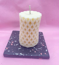 Load image into Gallery viewer, Diamond Pillar Candle
