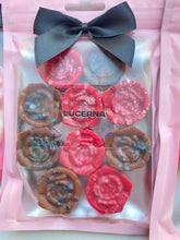 Load image into Gallery viewer, Chocolate Dipped Strawberry Rose Pouch
